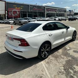 فولفو S60